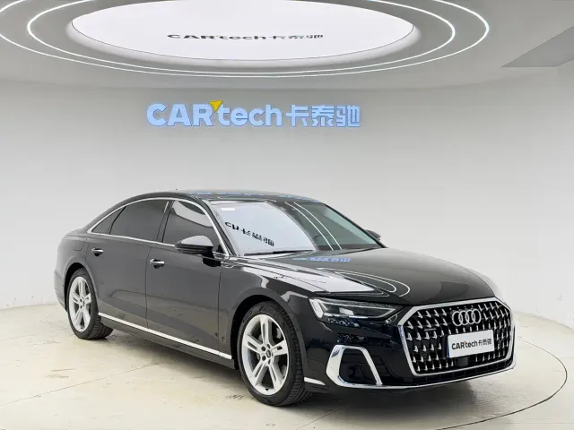 Audi A8 — Фото автомобиля 3