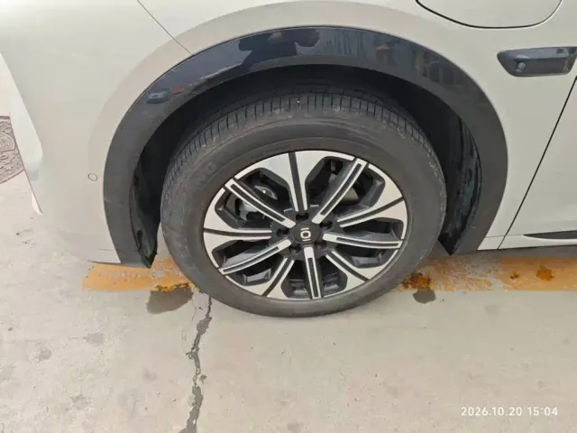 Changan Qiyuan Q05 — Фото автомобиля 4