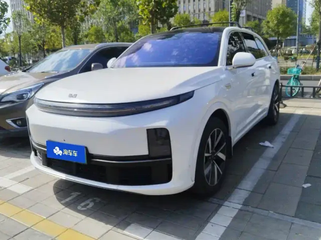 Фотография автомобиля — Li Auto L7