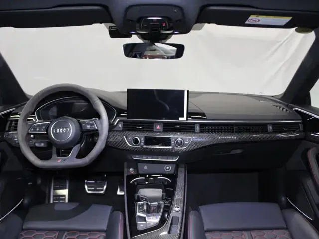Audi RS 5 — Фото автомобиля 9