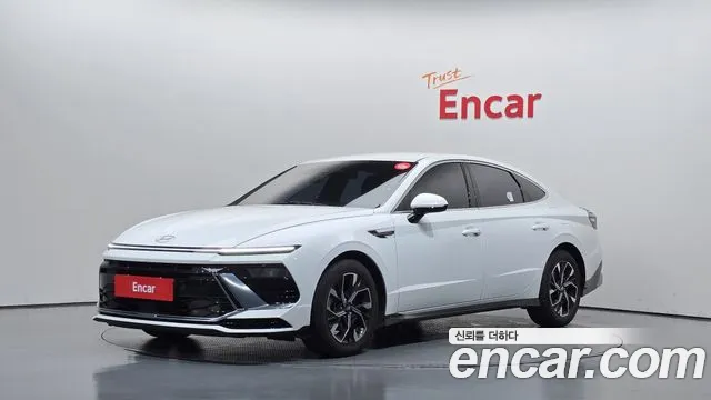 Фотография автомобиля — Hyundai Sonata DN8