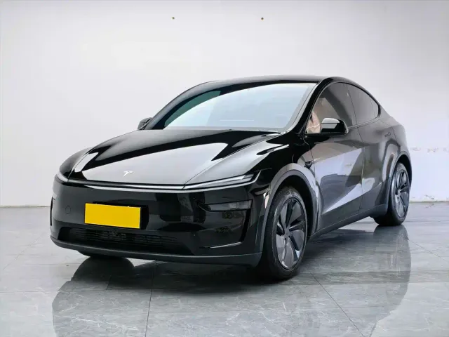 Фотография автомобиля — Tesla Model Y