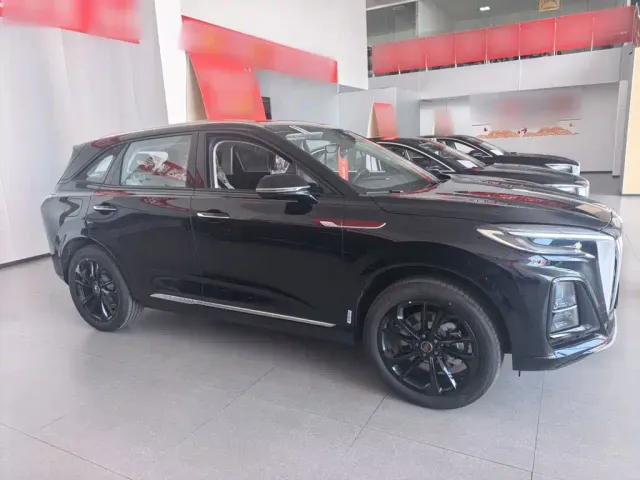 Hongqi HS3 PHEV — Фото автомобиля 3