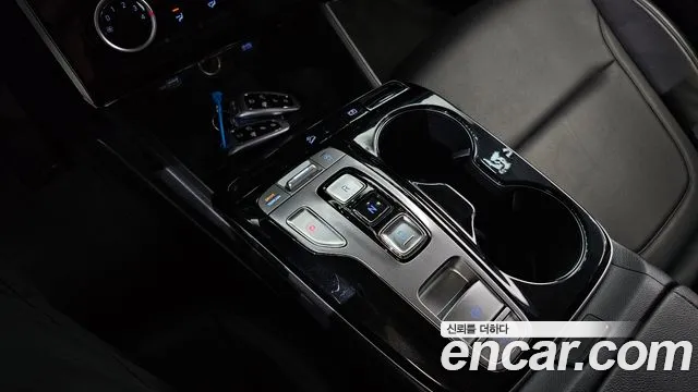Hyundai Tucson Tucson (NX4) Дизель 2.0 4WD — Фото автомобиля 8