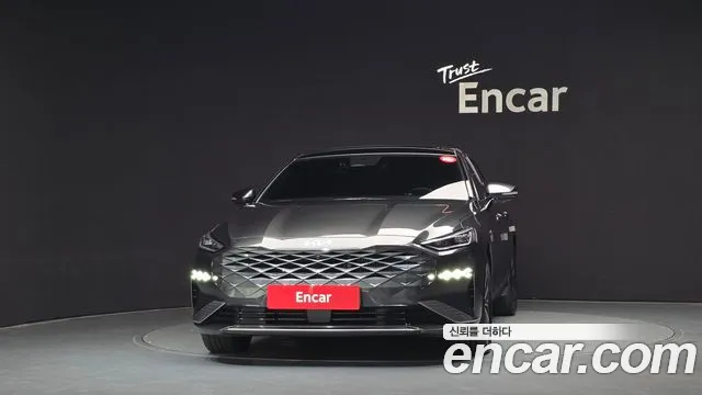 Kia K8 Hybrid — Фото автомобиля 3