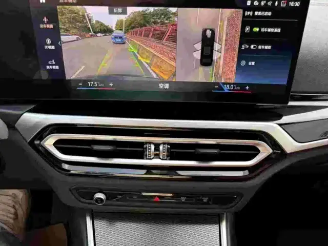 BMW 3 Series — Фото автомобиля 9