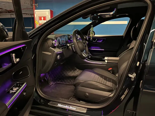 Mercedes-Benz C-Class — Фото автомобиля 6