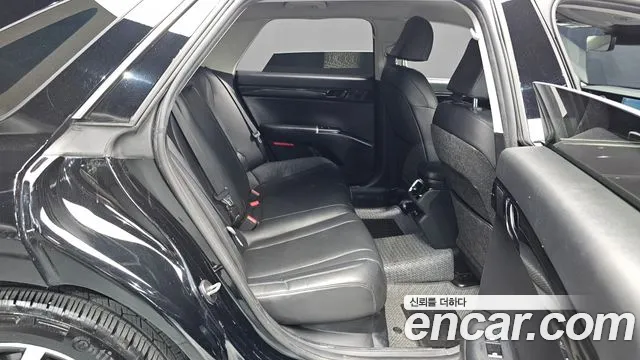 Hyundai Grandeur GN7 — Фото автомобиля 11