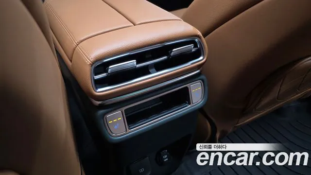 Genesis GV80 2.5T Бензин 2WD — Фото автомобиля 19