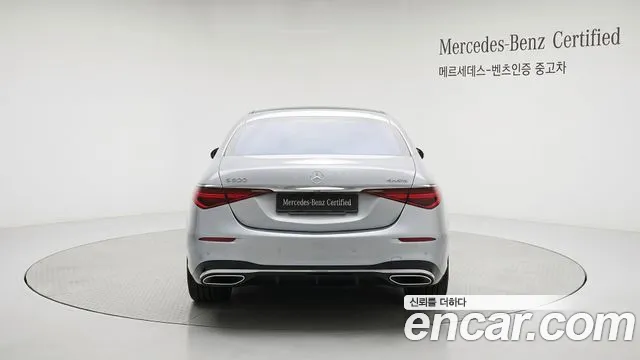 Mercedes-Benz S-Class — Фото автомобиля 4