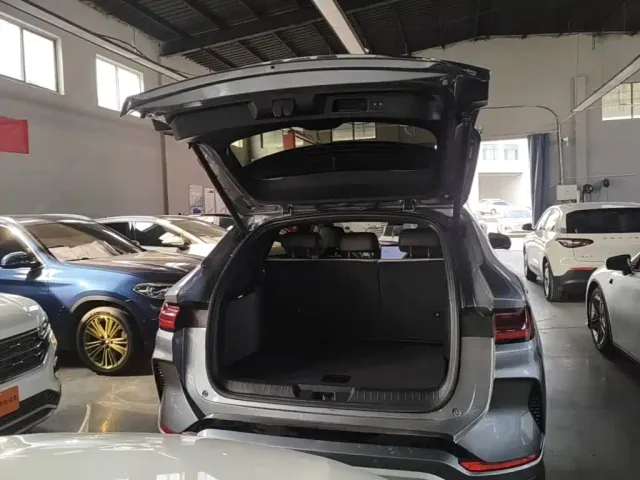 BYD Song PLUS — Фото автомобиля 18