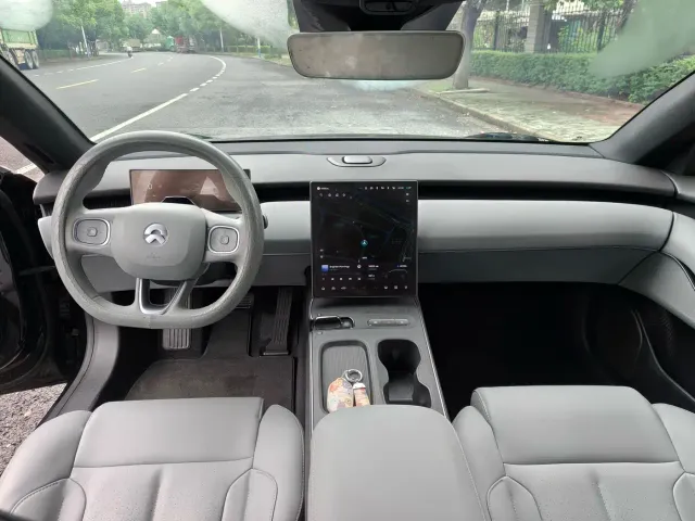 Nio ET5 Touring — Фото автомобиля 4