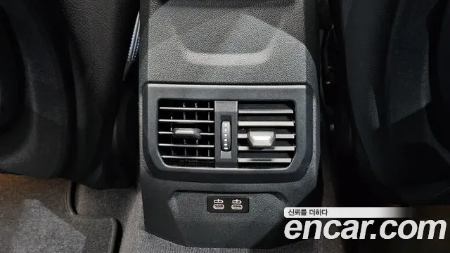BMW 1 Series F40 — Фото автомобиля 27