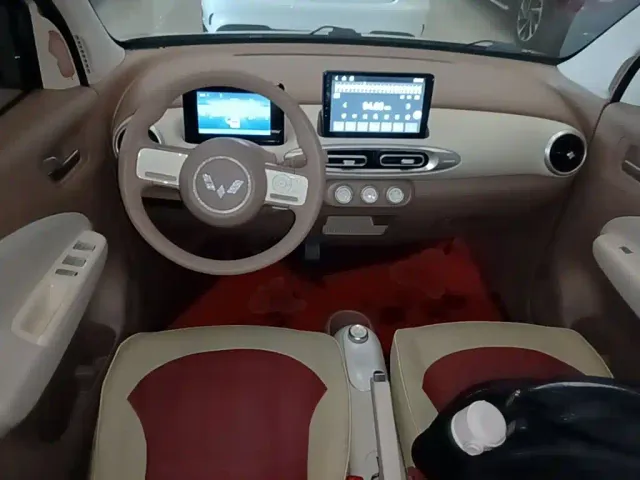 Wuling Hongguang Mini EV — Фото автомобиля 9