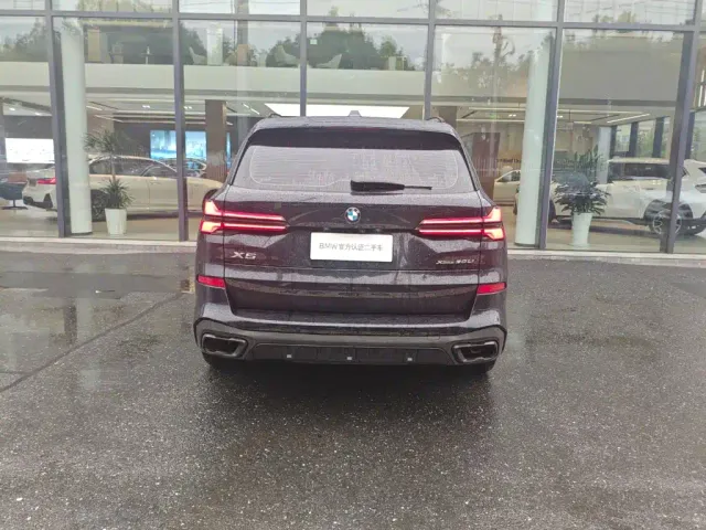 BMW X5 — Фото автомобиля 4