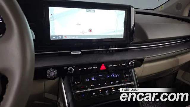 Kia Canival Carnival 4 поколение Бензин 11 мест Prestige — Фото автомобиля 17