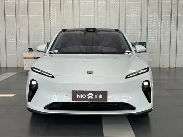 Nio ET5 — Фото автомобиля 2