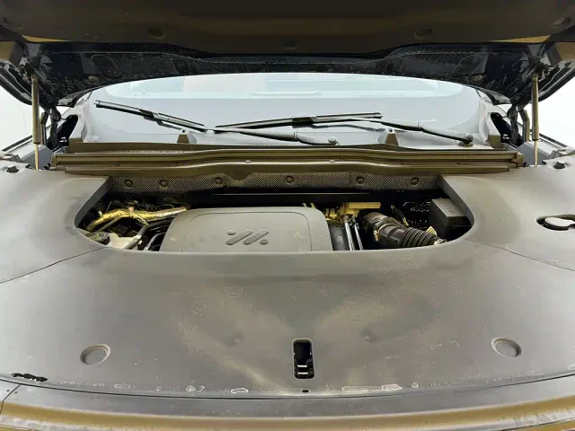 IM Motors LS9 — Фото автомобиля 10