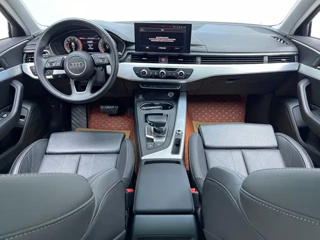 Audi A4L — Фото автомобиля 21