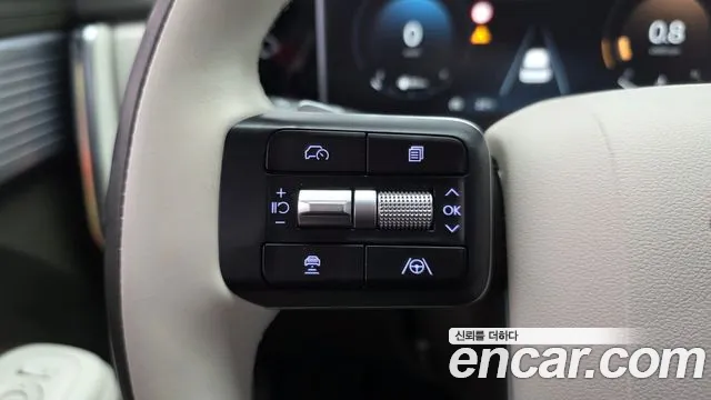 Hyundai Santa Fe MX5 — Фото автомобиля 17