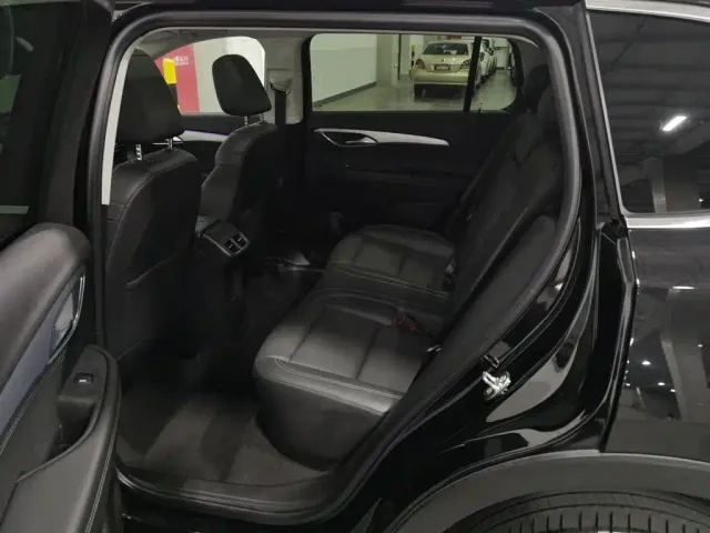 Buick Envision Plus — Фото автомобиля 15