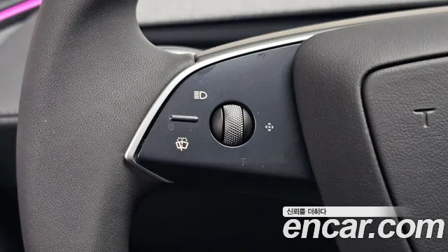 Tesla Model Y — Фото автомобиля 20
