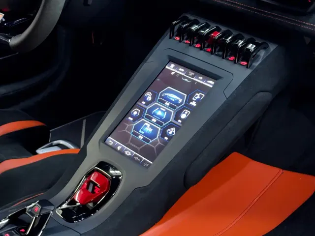Lamborghini Huracan — Фото автомобиля 15