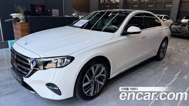 Фотография автомобиля — Mercedes-Benz E-Class W214