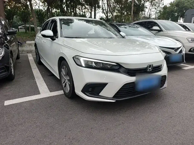 Honda Civic — Фото автомобиля 3