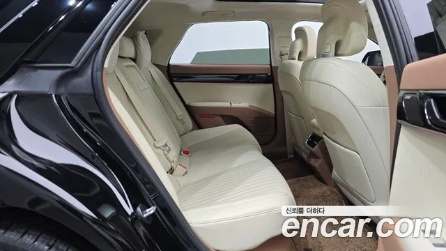 Hyundai Grandeur GN7 — Фото автомобиля 17