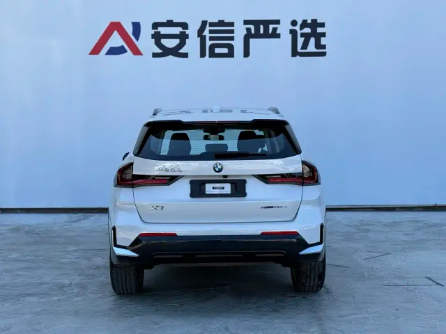 BMW X1 — Фото автомобиля 5