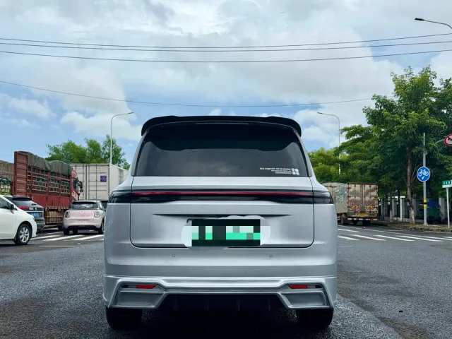 Leapmotor C16 — Фото автомобиля 5