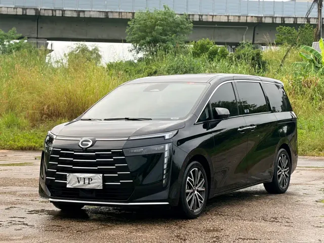 Фотография автомобиля — GAC Trumpchi E8