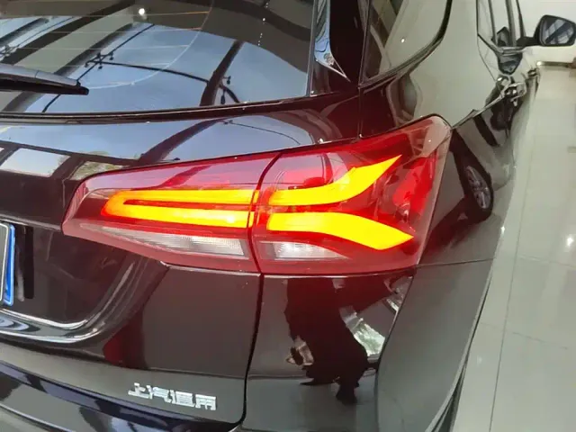 Chevrolet Equinox — Фото автомобиля 7