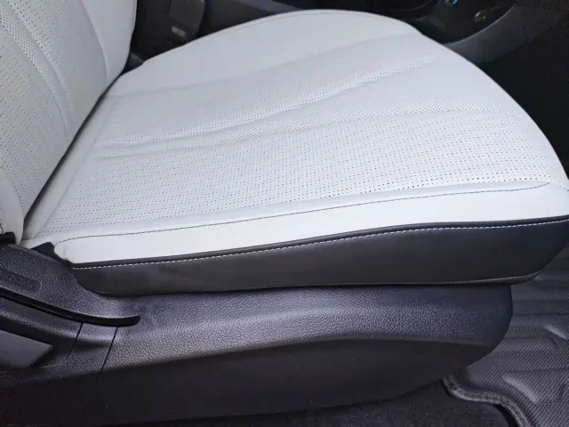 BYD Seal 05 DM-i — Фото автомобиля 10