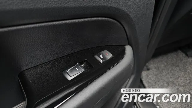 KG_Mobility_Ssangyong Rexton Новый Rexton Sport Khan Дизель 2.2 4WD — Фото автомобиля 15