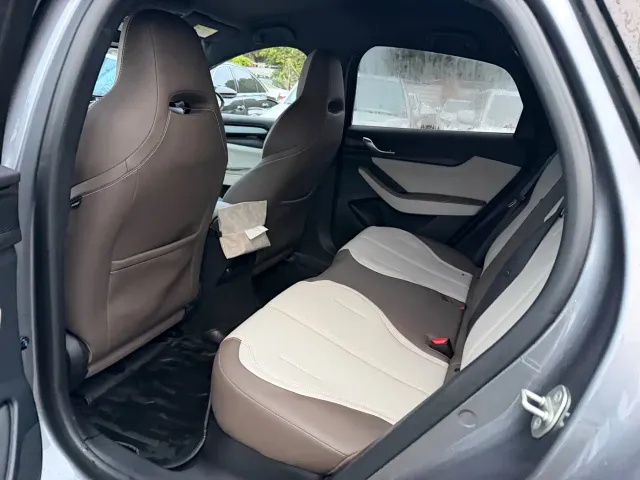 BYD Qin PLUS — Фото автомобиля 10