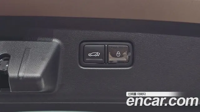 Genesis GV60 — Фото автомобиля 25