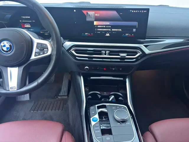 BMW i3 — Фото автомобиля 13