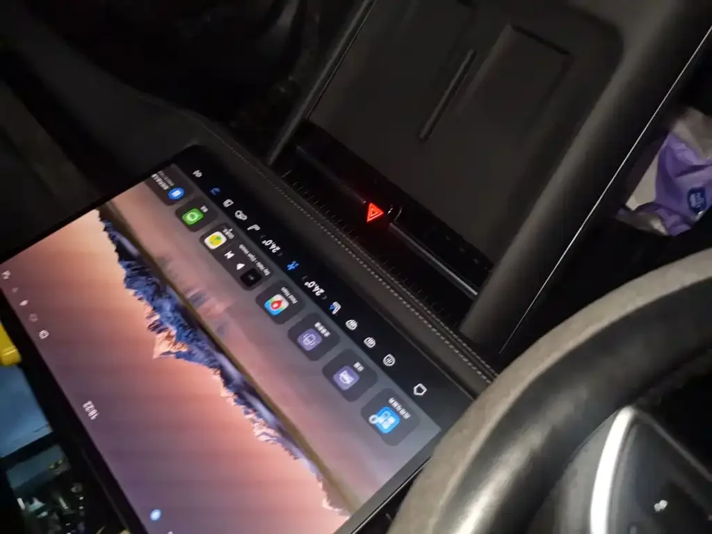 AITO Wenjie AITO M7 2022 1.5T AWD Luxury Edition — Фото автомобиля 20