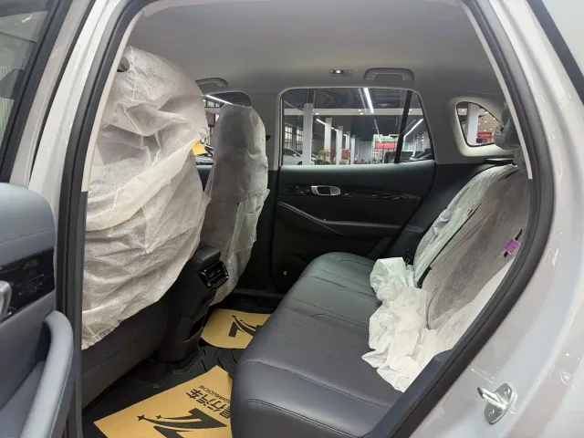 Geely Galaxy E5 — Фото автомобиля 13