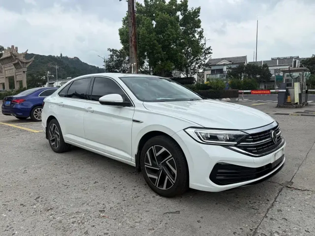 Volkswagen Sagitar — Фото автомобиля 3