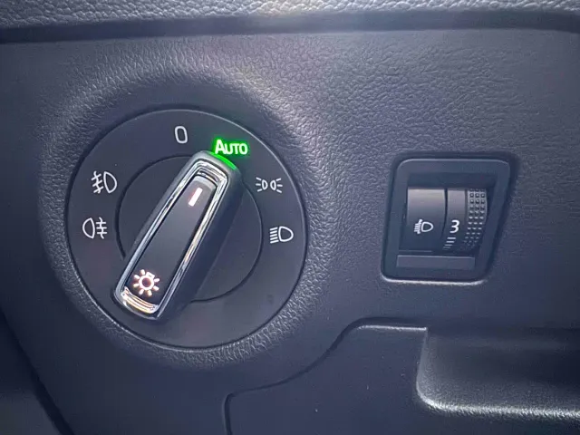 Skoda Karoq — Фото автомобиля 11