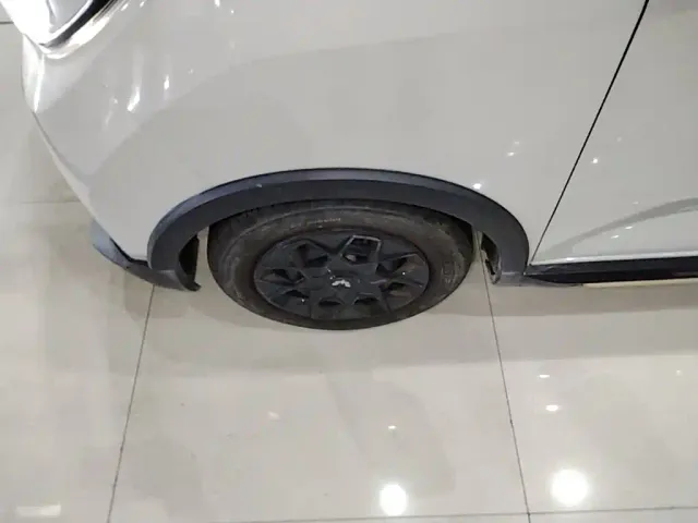 Wuling Hongguang Mini EV — Фото автомобиля 22