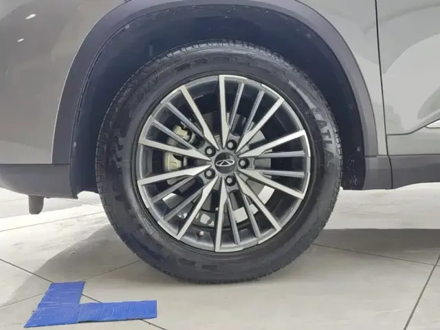 Chery Tiggo 8 PLUS — Фото автомобиля 6