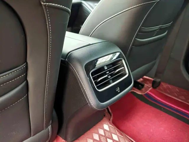 Chery Arrizo 8 — Фото автомобиля 12