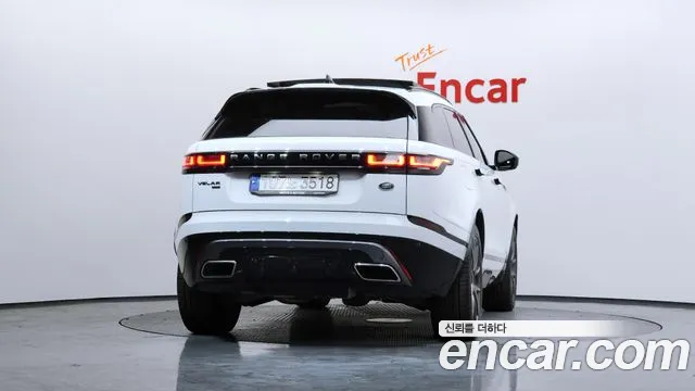 Land Rover Range Rover Velar Range Rover Velar 3.0 P400 R-Dynamic HSE — Фото автомобиля 4