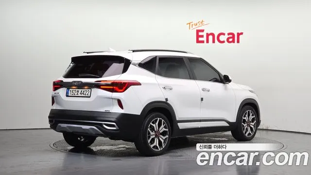 Kia Seltos Seltos Бензин 1.6 Turbo 4WD — Фото автомобиля 2