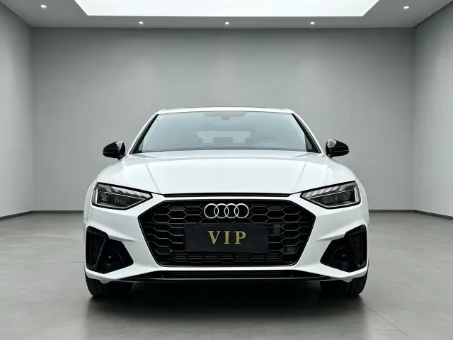 Audi A4L — Фото автомобиля 2