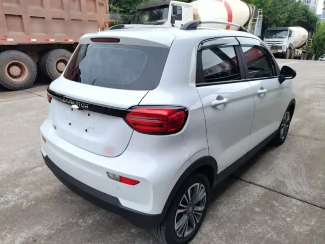 Leapmotor T03 — Фото автомобиля 6